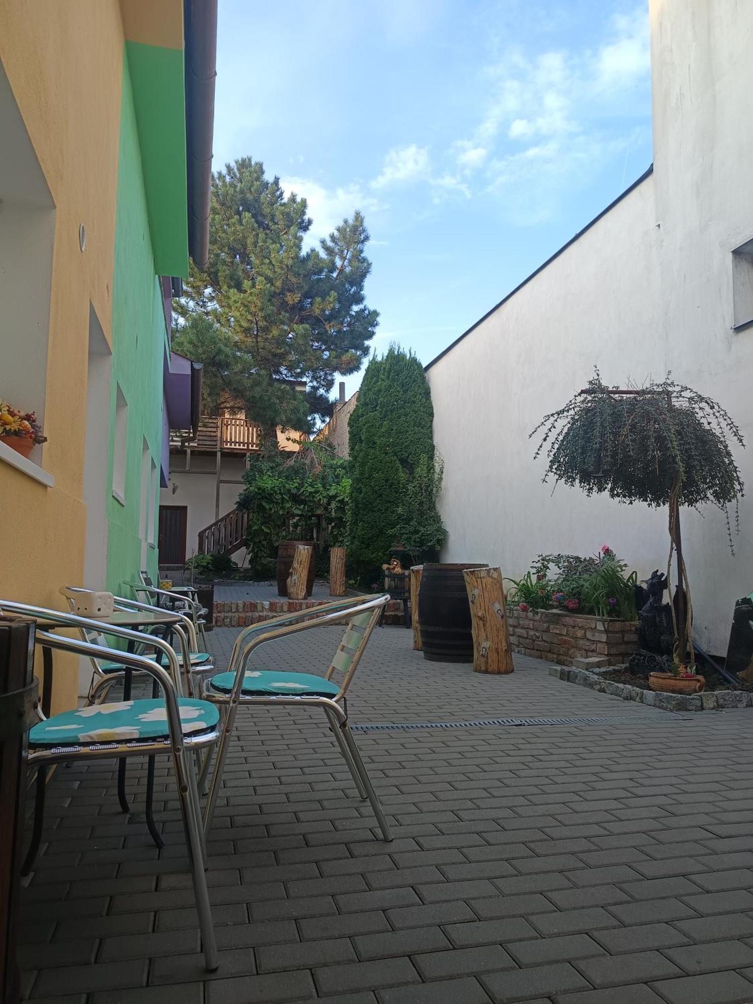 Pension Archa Mikulov Exterior photo
